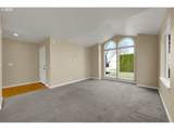 1587 Manchester Dr - Photo 3