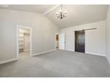 2595 Crescent Ave - Photo 25