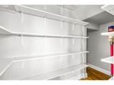 8135 Seneca St - Photo 7