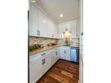 9700 Castle Ct - Photo 16