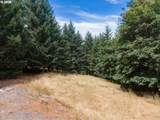 19601 Trunk Rd - Photo 15