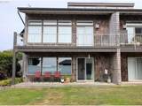 1070 Bay St - Photo 1