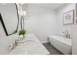 875 Harbour Dr - Photo 19