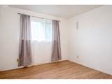 3660 Lombard St - Photo 11