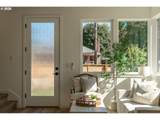 1522 Jarrett St - Photo 13