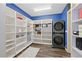 2148 Lomond Ave - Photo 31