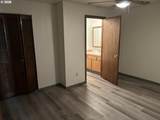 1646 Oak St - Photo 23