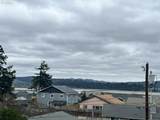 1646 Oak St - Photo 32