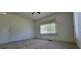 306 Donald St - Photo 12
