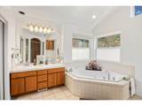 211 Basswood Dr - Photo 17