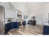 211 Basswood Dr - Photo 8