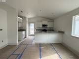 580 Arthur St - Photo 4
