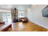 95950 Bank Rogue River Rd - Photo 19