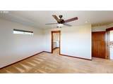 15289 Oceanview Dr - Photo 19