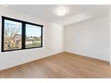 2268 Division St - Photo 19