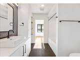 2268 Division St - Photo 23