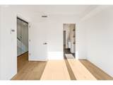 2268 Division St - Photo 27