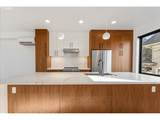2268 Division St - Photo 32
