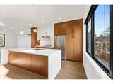 2268 Division St - Photo 34