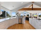 7375 Summit Rd - Photo 17