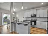 160 Kindre St - Photo 14