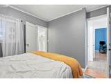 221 Walnut St - Photo 20