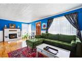221 Walnut St - Photo 8