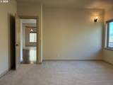 286 Winchester Creek Ave - Photo 10