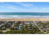 8917 Spindrift Ln - Photo 32