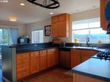 5118 Voyage Ave - Photo 10