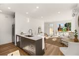 1522 Jarrett St - Photo 7
