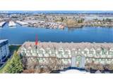 905 Harbour Dr - Photo 1