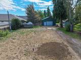2455 Belmont Dr - Photo 3