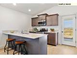 580 Arthur St - Photo 14