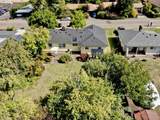 1470 Queens Way - Photo 37