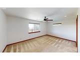 15289 Oceanview Dr - Photo 19