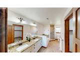 15289 Oceanview Dr - Photo 21