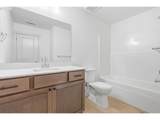 594 Taft St - Photo 22