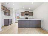 594 Taft St - Photo 12