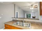 10654 Holly St - Photo 14