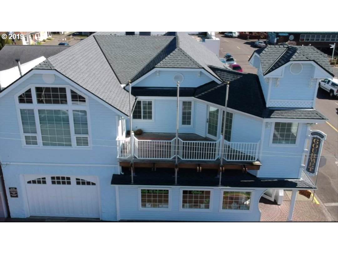 1411 Bay St - Photo 1