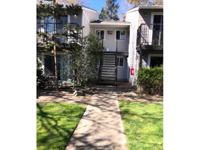 5482 Alger Ave - Photo 1