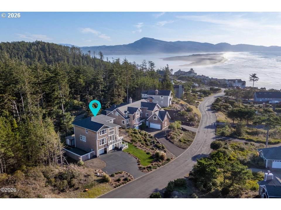 415 Fall Creek Dr - Photo 1