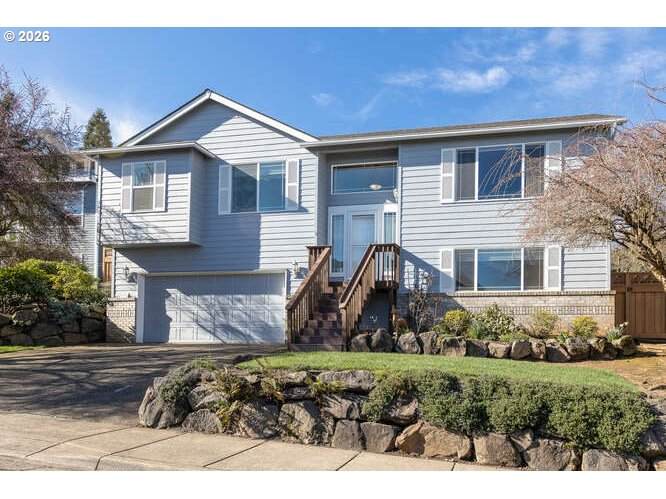 1038 Arrowhead Pl - Photo 1