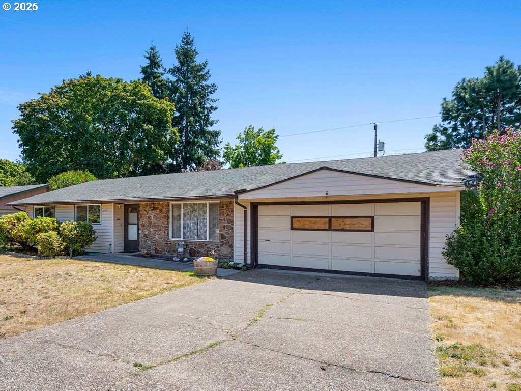 8501 Lewis Dr - Photo 1
