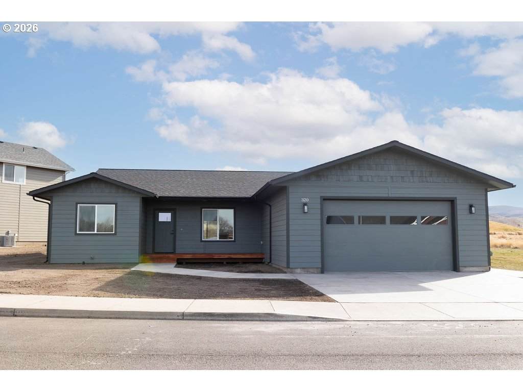 320 Heritage Ln - Photo 1