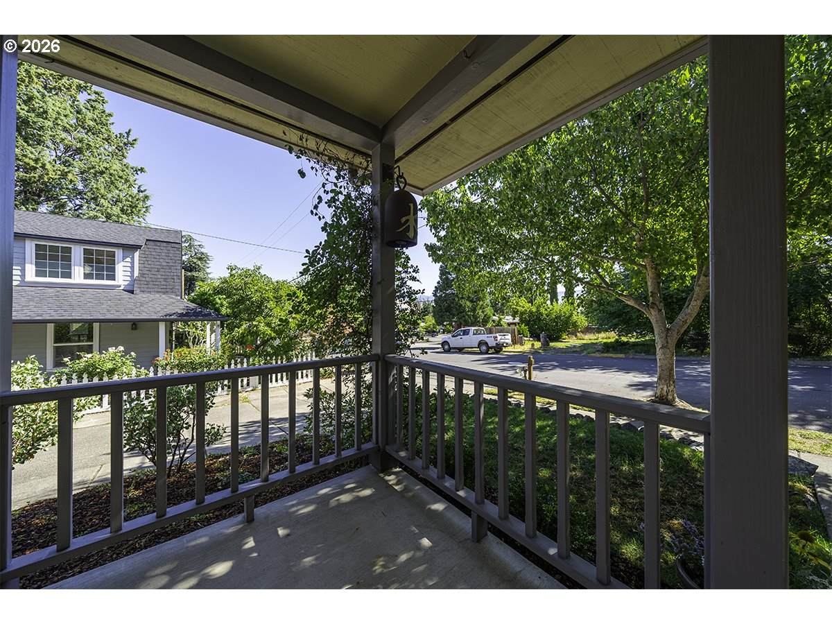 https://bt-photos.global.ssl.fastly.net/portland/orig_boomver_1_140980769-2.jpg