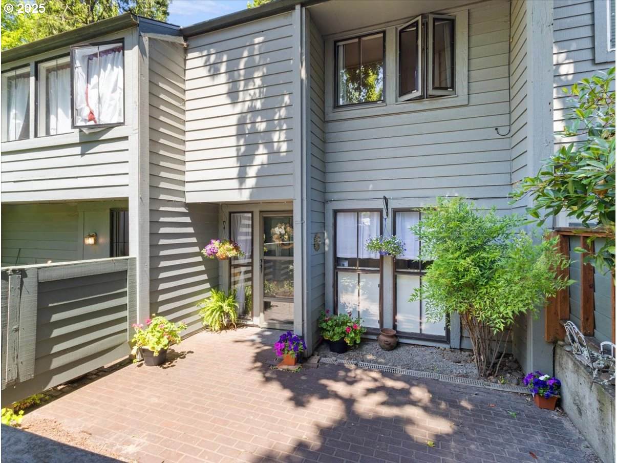 8512 Brightfield Cir - Photo 1