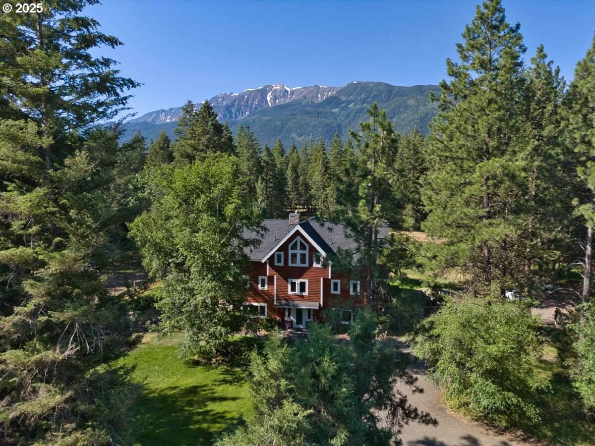 63677 Woodland Ln - Photo 1