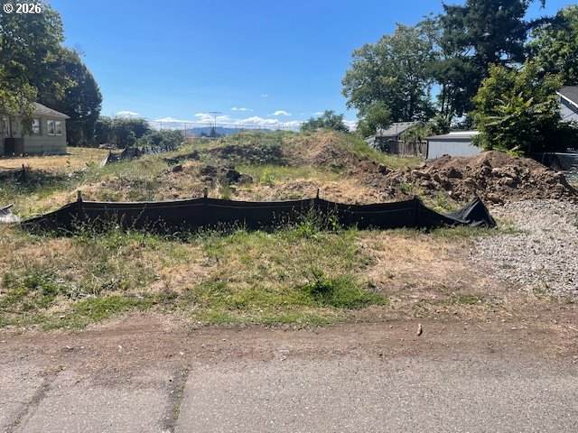 3981 91ST Ave - Photo 1